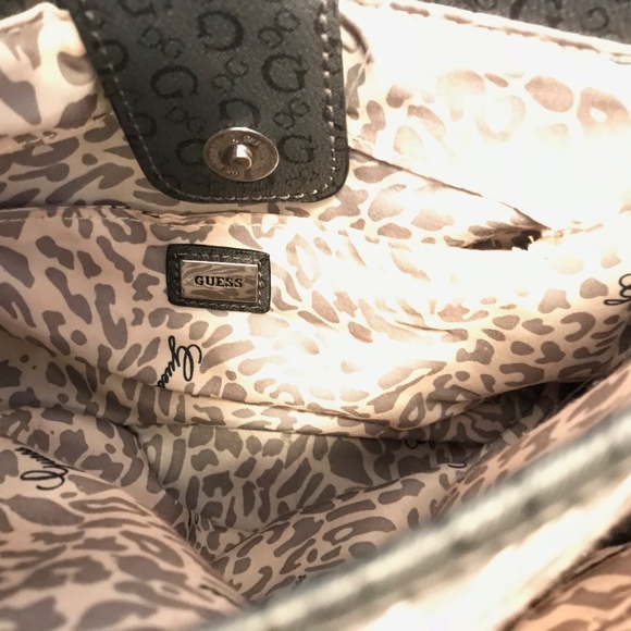 Purse - Picture 3 of 8